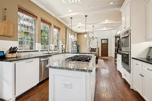 2518 Bill Moses Parkway, Farmers Branch, TX 75234 - Photo 12