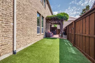 2518 Bill Moses Parkway, Farmers Branch, TX 75234 - Photo 16