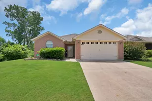 2725 Ensenada Ln, Fort Worth, TX 76108 - Photo 2
