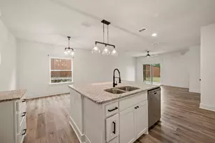 4912 Ridglea Ln, Fort Worth, TX 76116 - Photo 10