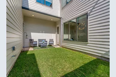 732 W 7th Street, Dallas, TX 75208 - Photo 24