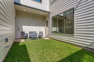 732 West 7th Street, Dallas, TX 75208 - Photo 24