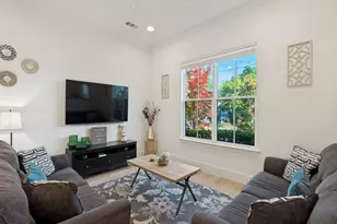 732 West 7th Street, Dallas, TX 75208 - Photo 4