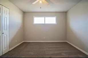 735 Valiant Cir, Garland, TX 75043 - Photo 14