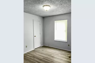 821 N Mesquite Street #B, Arlington, TX 76011 - Photo 12