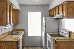 821 N Mesquite St, Arlington, TX 76011 - Photo 4