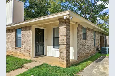 821 N Mesquite Street #B, Arlington, TX 76011 - Photo 2