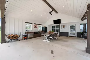 114 County Road 3187, Corsicana, TX 75109 - Photo 32