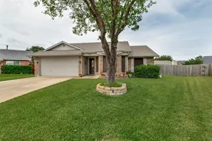 500 Reef Ct, Irving, TX 75060 - Photo 2