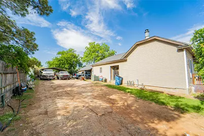 1404 W Walker Street, Breckenridge, TX 76424 - Photo 30