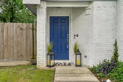 4313 Hayes, Denton, TX 76207 - Photo 2