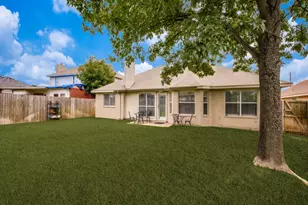 4528 Saint Francis Ave, Dallas, TX 75227 - Photo 12