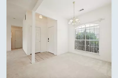 4528 Saint Francis Avenue, Dallas, TX 75227 - Photo 2