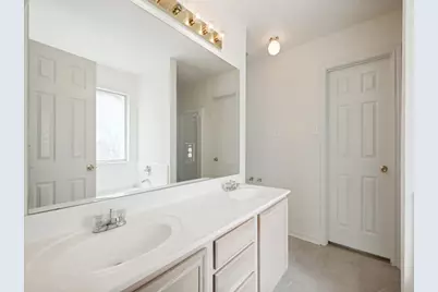 4528 Saint Francis Avenue, Dallas, TX 75227 - Photo 8