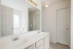 4528 St Francis Ave, Dallas, TX 75227 - Photo 8
