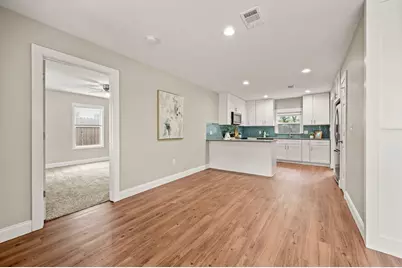 609 W Inwood Drive, Arlington, TX 76010 - Photo 8