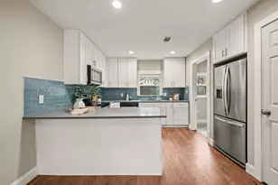 609 W Inwood Dr, Arlington, TX 76010 - Photo 10