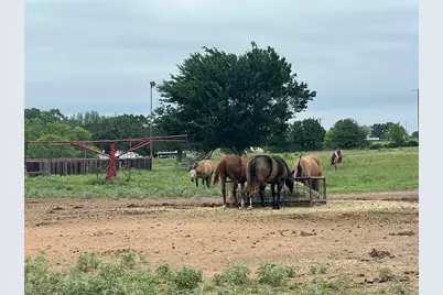 17777 Fm 920, Poolville, TX 76487 - Photo 26