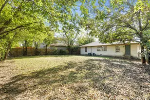 2243 Larry Dr, Dallas, TX 75228 - Photo 24