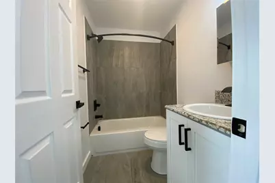 340 Sunnyside Drive #B, Trenton, TX 75490 - Photo 14