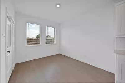 1220 Brazil Street, Azle, TX 76020 - Photo 10