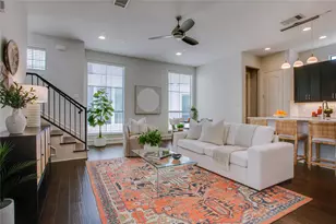2100 N Fitzhugh Ave, Dallas, TX 75204 - Photo 1