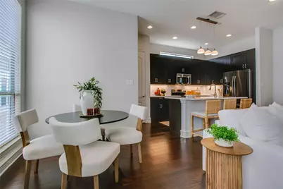 2100 N Fitzhugh Avenue #H, Dallas, TX 75204 - Photo 14