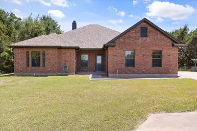 425 Indian Mountain Court, Granbury, TX 76048 - Photo 2