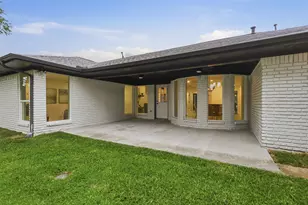 105 Wellesley Dr, Irving, TX 75062 - Photo 38