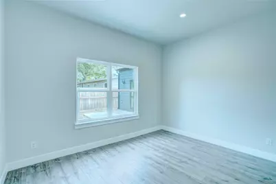 11535 Strand Street, Dallas, TX 75218 - Photo 10