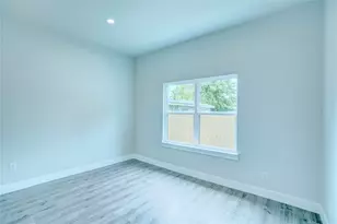 11535 Strand St, Dallas, TX 75218 - Photo 16