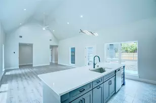 11535 Strand St, Dallas, TX 75218 - Photo 8