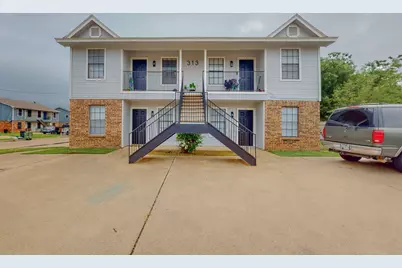 313 Queens Court S #B, Mansfield, TX 76063 - Photo 1