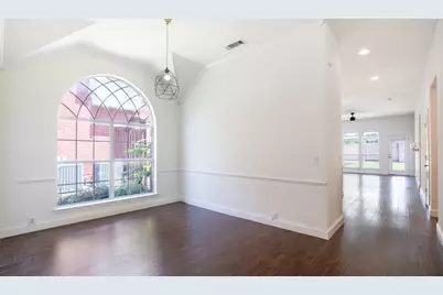 11388 Blackhawk Drive, Frisco, TX 75033 - Photo 8