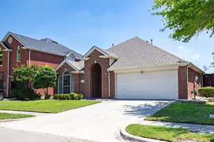 11388 Blackhawk Dr, Frisco, TX 75033 - Photo 2