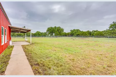 400 S 10th Avenue, Santo, TX 76472 - Photo 24