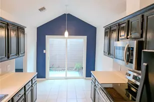 4048 La Costa Ct, Irving, TX 75038 - Photo 8
