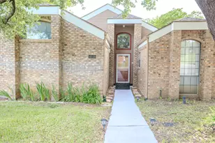 4048 La Costa Ct, Irving, TX 75038 - Photo 2