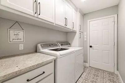 2962 Woodland Hills Drive, Grapevine, TX 76051 - Photo 26
