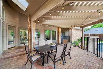 6011 Twin Coves Street, Dallas, TX 75248 - Photo 36