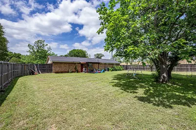 817 S Old Temple Road, Lorena, TX 76655 - Photo 14