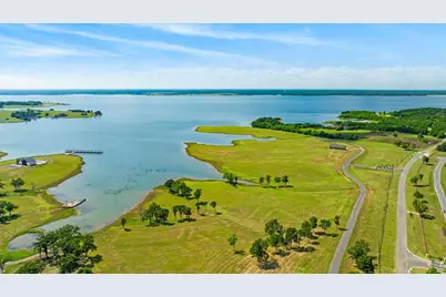 623 Lakeshore Terrace, Windom, TX 75492 - Photo 2