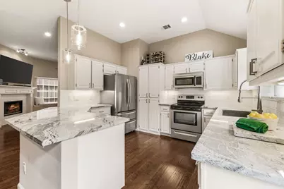 2215 Dallas Drive, Carrollton, TX 75006 - Photo 12