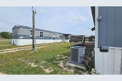 413 Lakeview Trail, Weatherford, TX 76087 - Photo 16