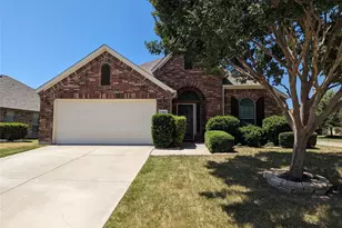 2904 Cattle Baron Dr, Little Elm, TX 75068 - Photo 32