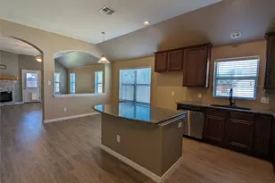 2904 Cattle Baron Dr, Little Elm, TX 75068 - Photo 4