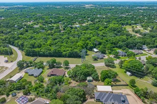 3625 4 Trees Dr, Weatherford, TX 76087 - Photo 40