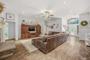 3625 4 Trees Dr, Weatherford, TX 76087 - Photo 6