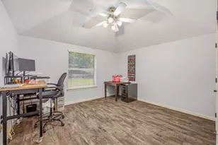 3625 4 Trees Dr, Weatherford, TX 76087 - Photo 26
