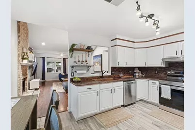3031 Delaware Trail, Lake Worth, TX 76135 - Photo 6